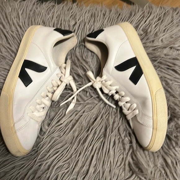 VEJA Campo Bicolor Leather Low-Top Sneakers size 5 - Picture 4 of 13